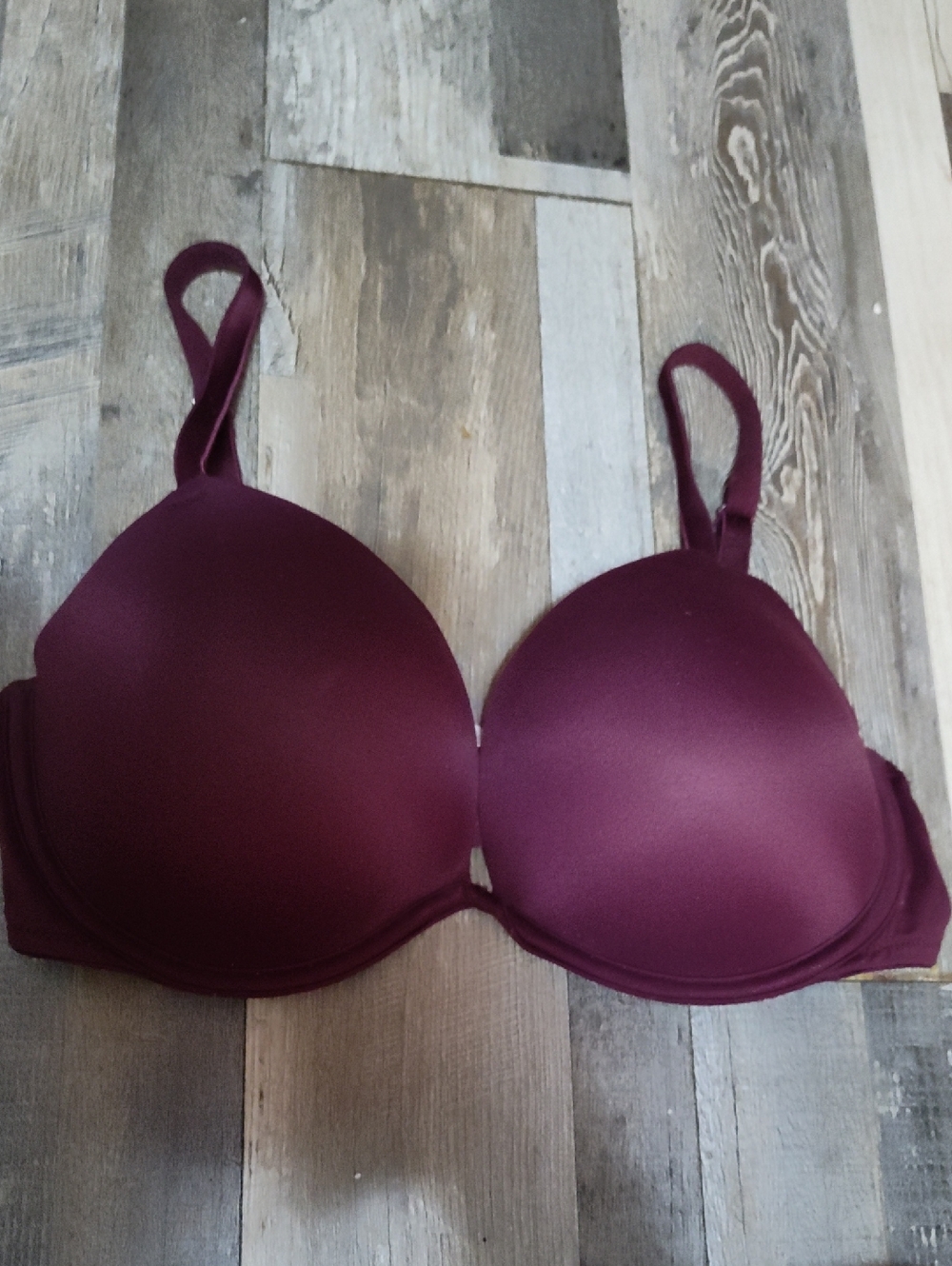 5/$25 SALE PINK Victoria's Secret Super Push Up Size 34D Underwire Plum Bra